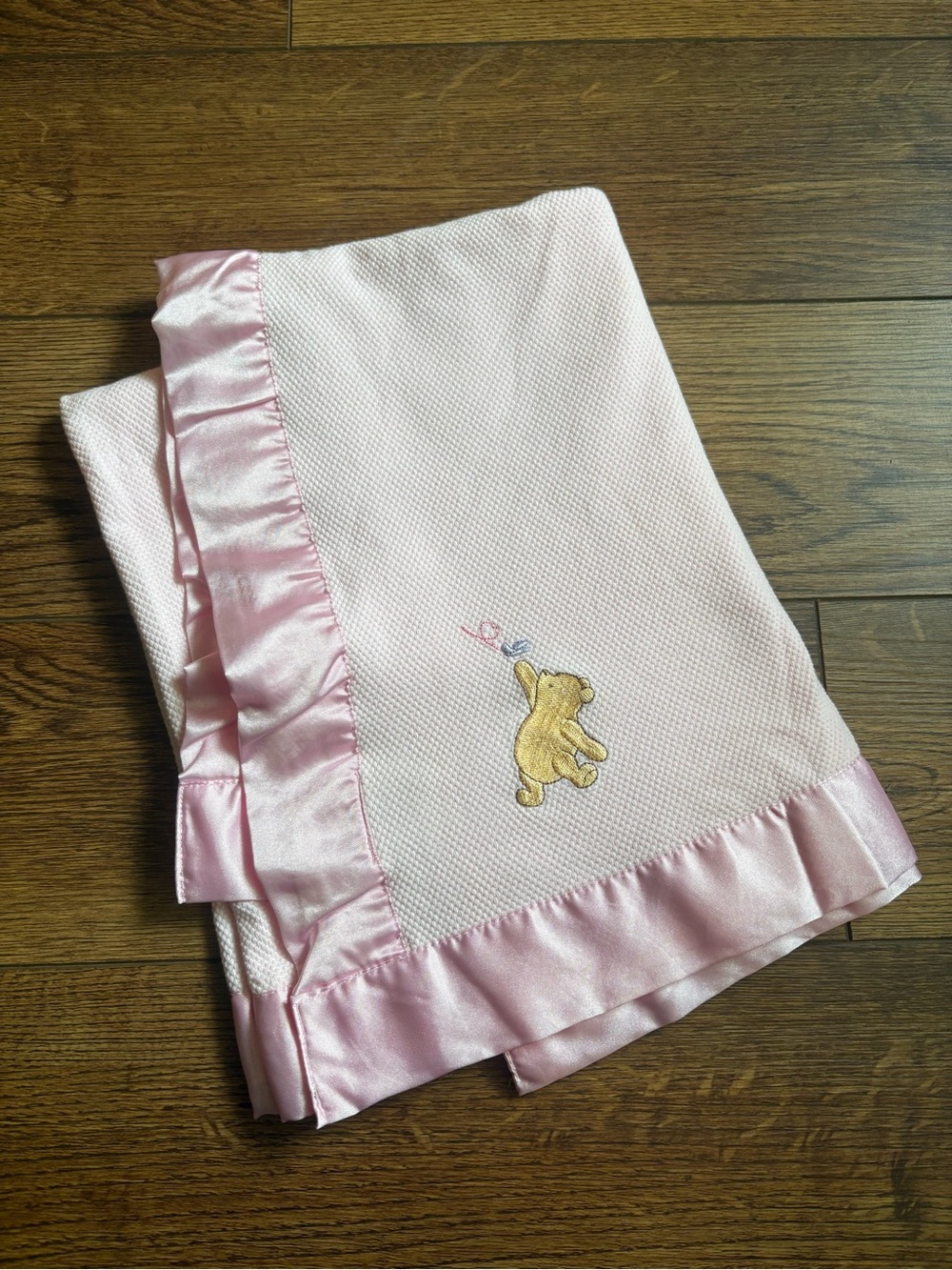 Classic Winnie the Pooh Satin Trim Baby Blanket Pink Jersey Waffle Knit Vintage